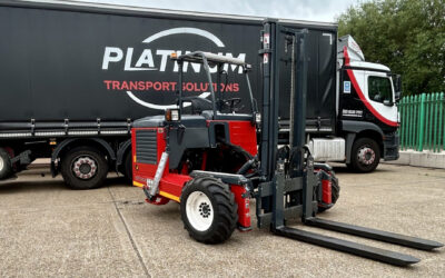 Moffett Hire UK: Why Businesses Choose Platinum Transport Solutions for Reliable Moffett Deliveries